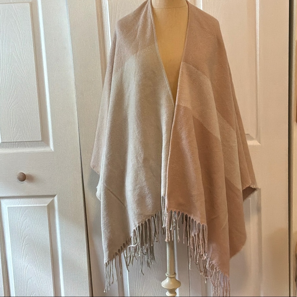 Soia & Kyo cream and pink Beige Shawl with Fringe